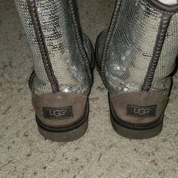 Ugg silver sequin and gray suede boot - Picture 5 of 9
